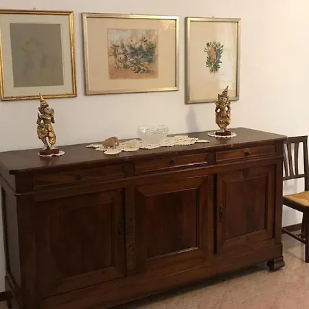Interno 2 Apartment